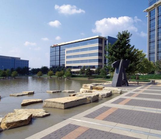 HCL Technologies Staff in Larger Cities to Move Back to Hometowns and Double Workforce in Smaller Towns HCL Technologies